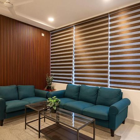 Treebo De Alphabet Gachibowli Hotel Hyderabad Luaran gambar